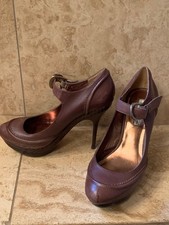 Gorgeous Charles David Leather Platform Heels size 8