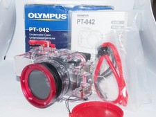Olympus PT-042 Underwater Camera Housing Original Box Straps Lens Cap