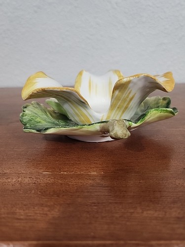 Vtg CM Inc Chadwick Porcelain Yellow Rose Flower Teacup & Saucer #55/1737 - Picture 6 of 15