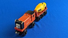 RUSTY and CEMENT MIXER 2003 Thomas Wooden Railway RETIRED