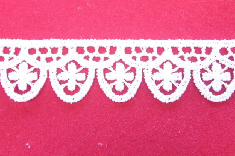 Pure Élégance : Ruban en Macramé Blanc de 45 mm Dentelle Macramé