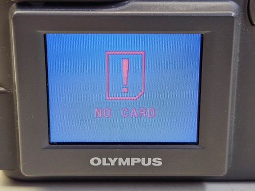 Olympus Camedia D-510 ZOOM 2.1MP Digital Camera 3X ZOOM PARTS/REPAIR - Picture 4 of 16