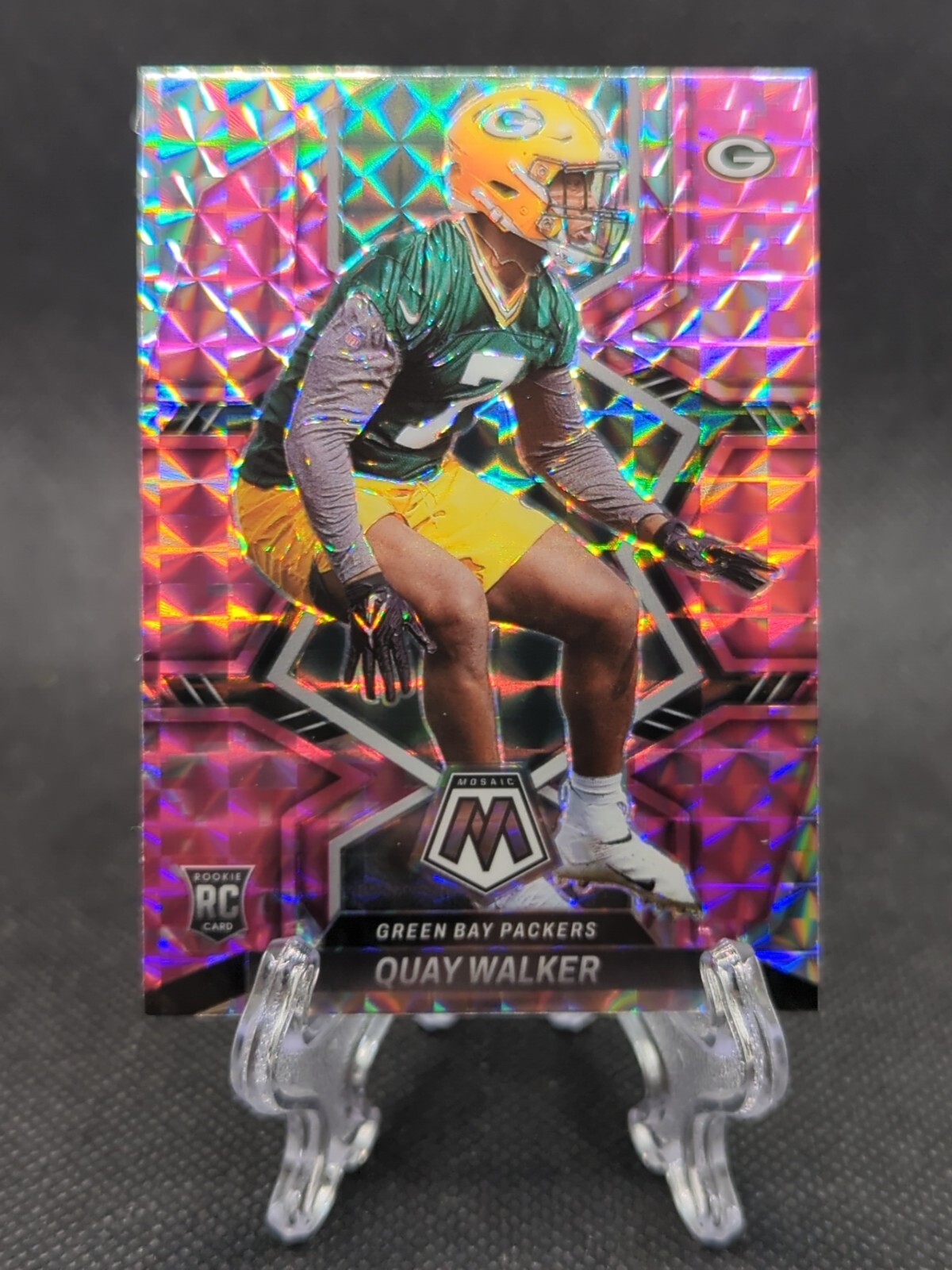 2022 Panini Mosaic #372 Quay Walker RC Mosaic Camo Pink