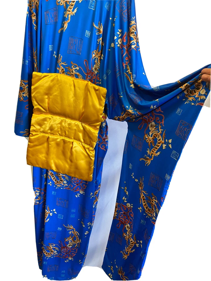 Japanese Kimono & Geisha Wig  - Image 3 of 4