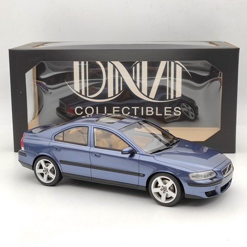 DNA Collectibles 1/18 Volvo S60 R 2003 Blu DNA000134 Resina Modellino Auto Limited - Foto 2 di 8