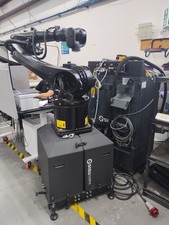 KR16/R2010-2 + KR C4 | USED FUNCTIONING CINEM...