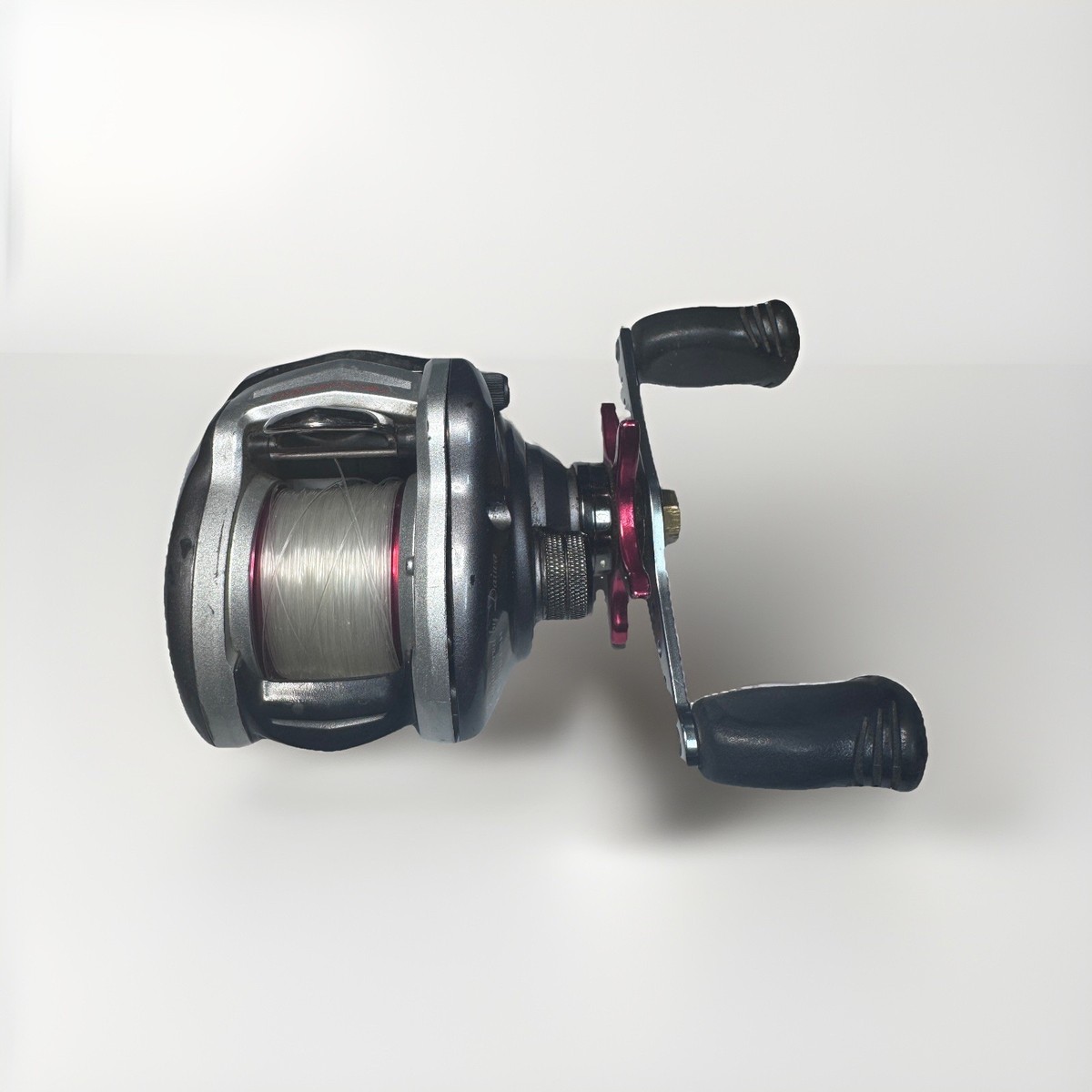DAIWA　Megathis Vintage Daiwa MEGAFORCE 100TSH Magforce with Twitchin'Bar 7.1:1