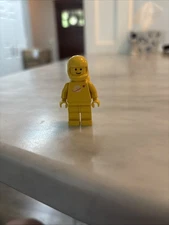 Vintage Lego Classic Space Yellow Spaceman Astronaut Minifigure