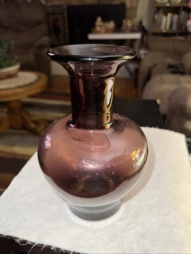 Vintage BLENKO Art Glass Amethyst Doughnut 7.5” VASE  MCM