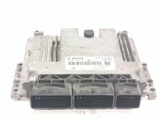 237107632R ECU-MOTORSTEUERGERÄT UCE MOTORSTE...