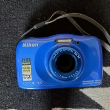 Nikon Coolpix W100 Waterproof Digital Camera 13.2MP 