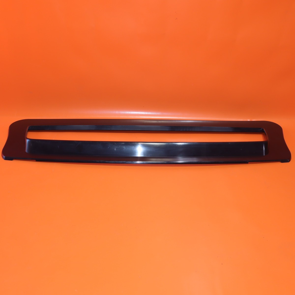 BENTLEY BENTAYGA GRILLE SURROUND TRIM 2016 2017 2018 2019 36A853563 OEM
