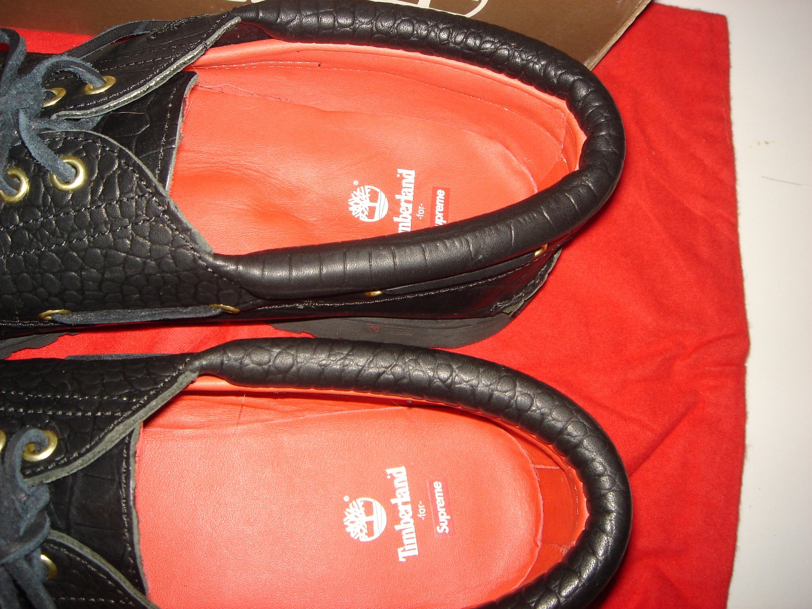 RARE Supreme x Timberland 3 Eye Boat Leather Loafers Men’s 13 Black/Croc NWB image 2