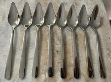 8 VTG MCM China 18/10 stainless steel glossy grapefruit pointed spoons