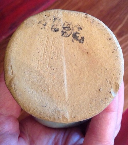 Vintage Turquoise Vase .6" Tall.  2.5" Wide.  1" Vase Opening.  Charming. - Picture 3 of 9