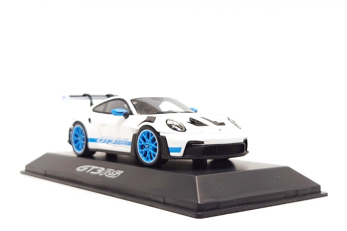 Spark 1:43 Porsche 911 GT3 RS (992) in White (IAA Special