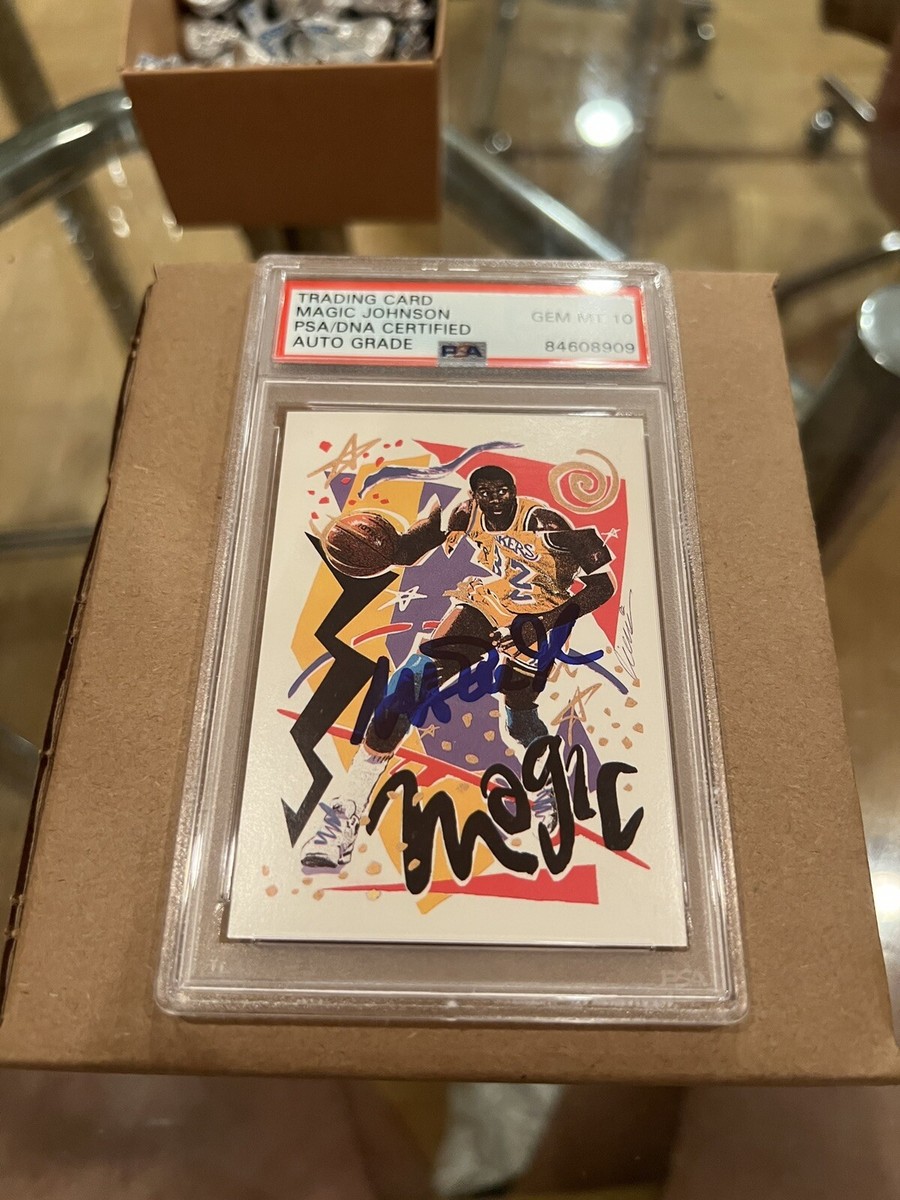Magic Johnson Signed 1990 NBA HOOPS Card PSA/DNA AUTHENTIC
