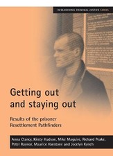 Anna Clancy Kirsty Hudson Mike Maguire Richard Peake Getting out and (Paperback)