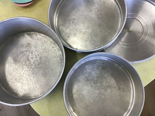 VINTAGE Model Maid 3 Tier Stacking Canister - Scones Biscuits Cakes - Aluminium - Picture 3 of 6