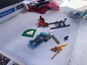 LEGO Legends of Chima Bulk Lot Minifigures Vehicles Parts & Manuals