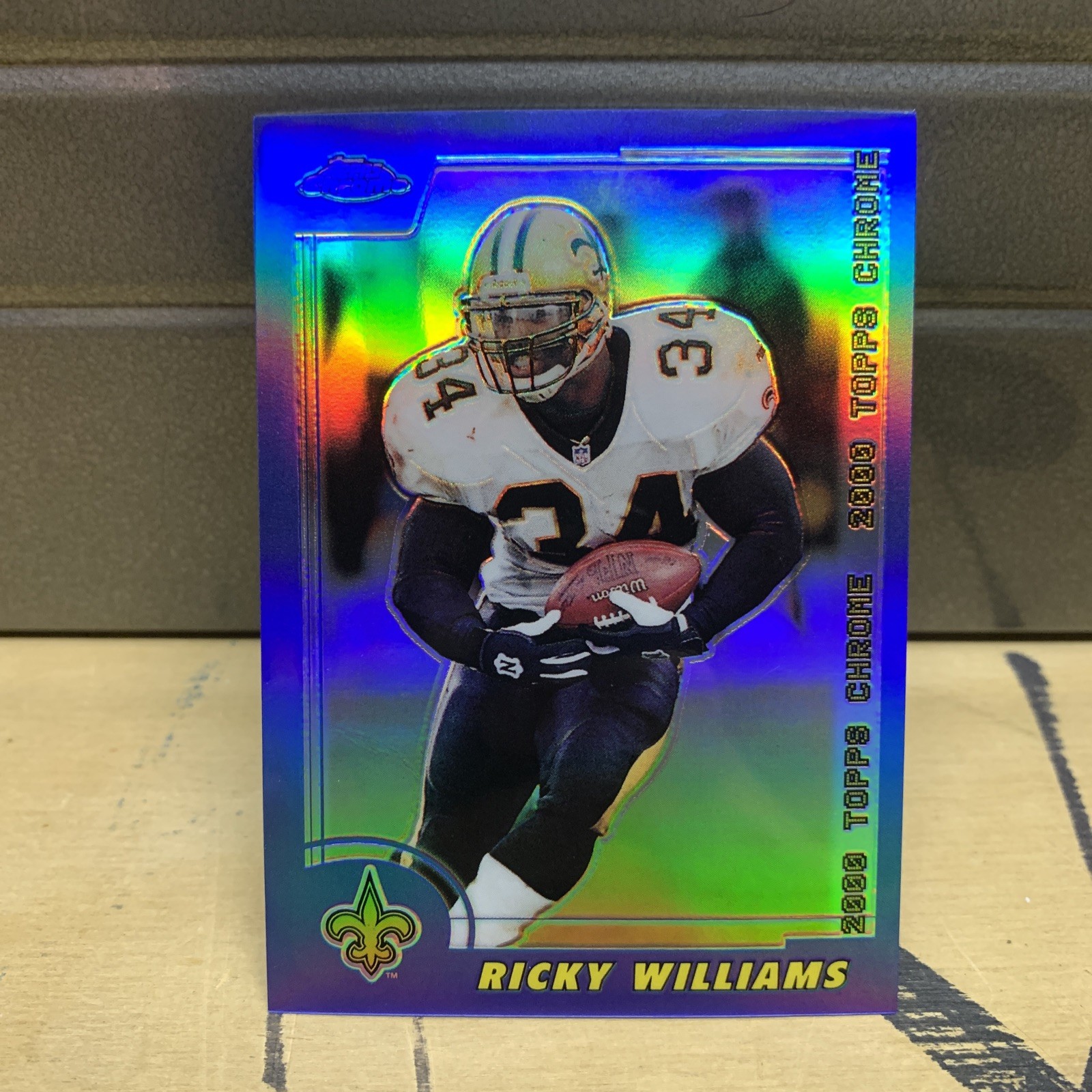 2000 Topps Chrome Ricky Williams 26 Refractor Football Card Saints