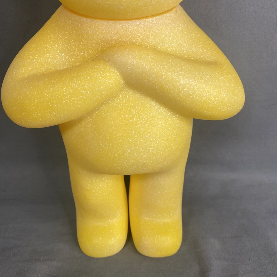 Rare Sour Patch Kids Giant Vinyl Figure 10"  Squeak Toy Yellow — 第 3/4 张图片