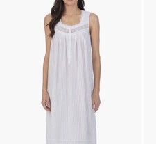 Vintage Cottagecore Victorian 100 Cotton White Lace Nightgown Renaissance M