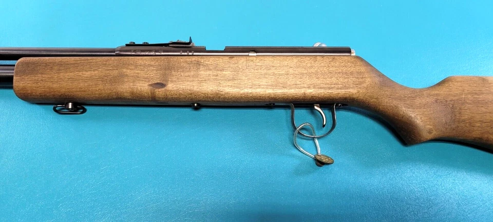 Rare Argentine Shark Model Bolt Action Air Rifle CO2 + Provenance #2205 - Image 4 of 4