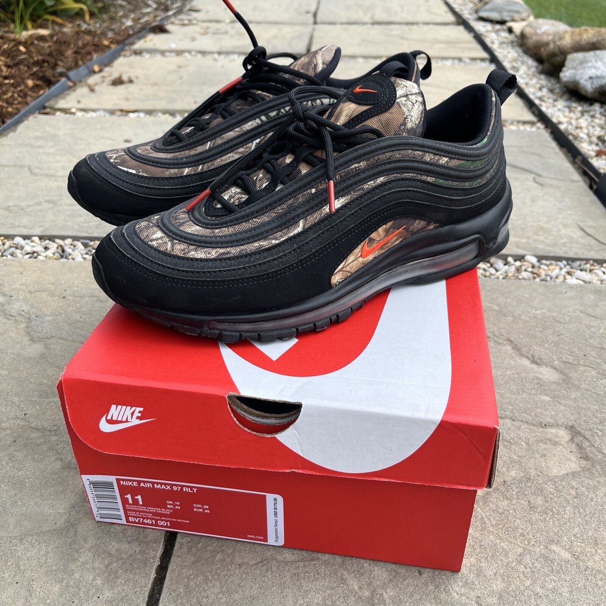 air max 97 realtree on feet