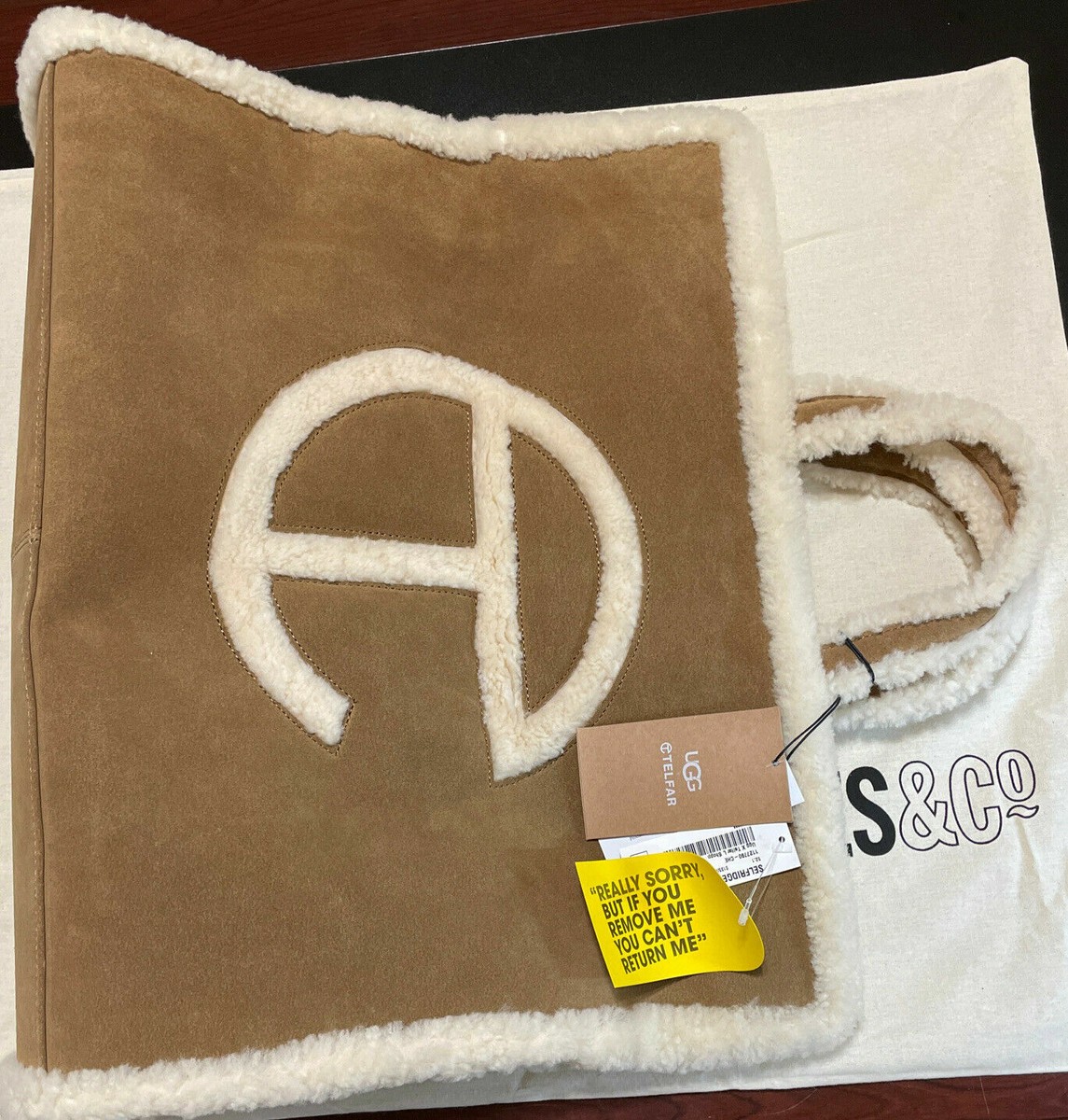 UGG x Telfar Shopping Bag LARGE Chestnut Sheepskin Suede UGG x Telfar Shopping Bag LARGE Chestnut Sheepskin Suede