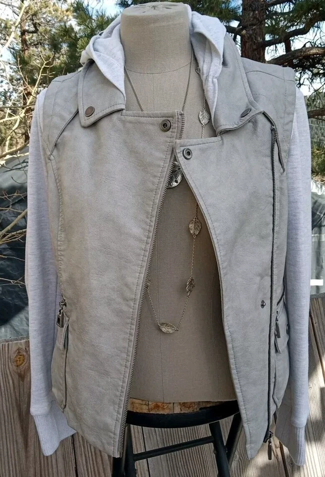Light Gray Eco Leather Jacket ~Cotton Sleeved+Hood Streetwear By Blanc Noir Sz S - Image 4 of 4