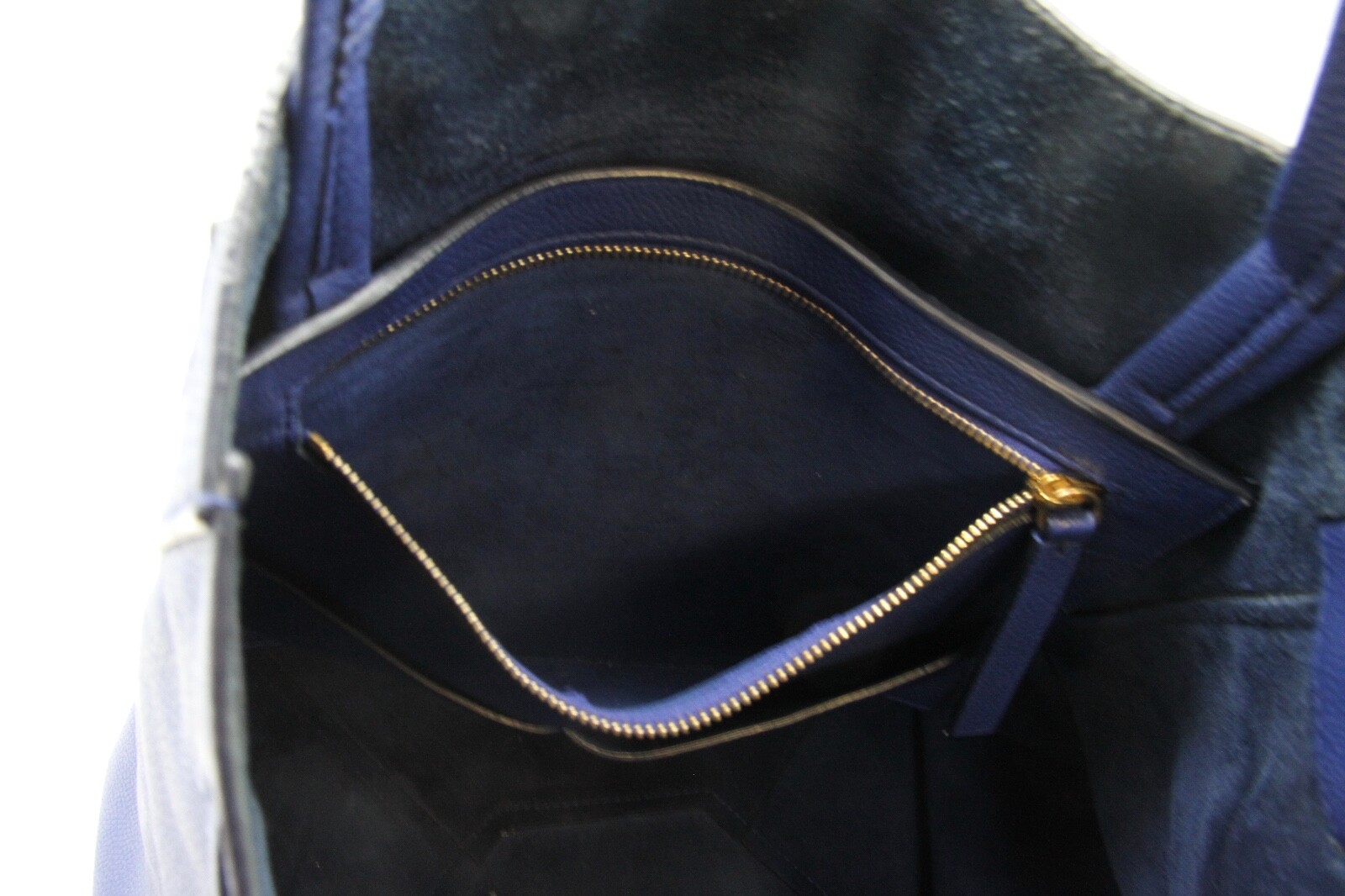 CELINE SOT GRAINED CALFSKIN LARGE CABAS PHANTOM WITH BELT INDIGO BLUE image 8