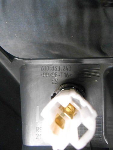 SEAT IBIZA CUPRA V MK5 2014 CONSOLE CENTRALE PLASTICA GEAR STICK SURROUND 6J0863243 - Foto 6 di 6
