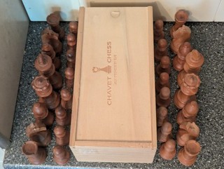 QUALITÄT VINTAGE CHAVET BUCHSBAUM SCHACHSPIEL KOMPLETT IN BOX