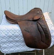 KIEFFER - English Dressage SHOW Saddle - 16 1/2" - GERMANY - SUPPLE - NO RESERVE