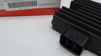 YAMAHA GENUINE 2006 - 2016 YZF R6 YZF-R6 RECTIFIER REGULATOR OEM