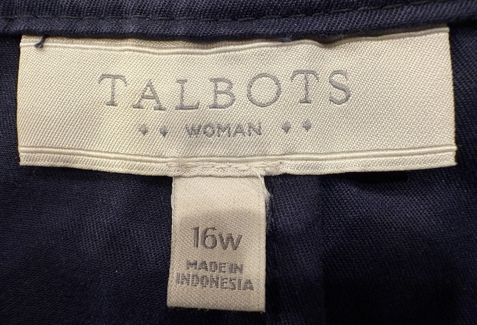 Talbots Blue Button Front Ruffled Round Neck 3/4 … - image 2