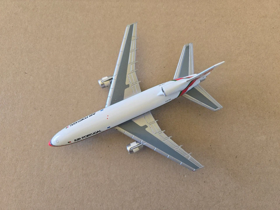 1:400 Lockheed L-1011-500 TAP Air Portugal CS-TED AeroClassics - Image 3 of 4