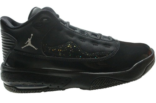 JORDAN MAX AURA 2 YOUTH SIZE 3.5 SAME 