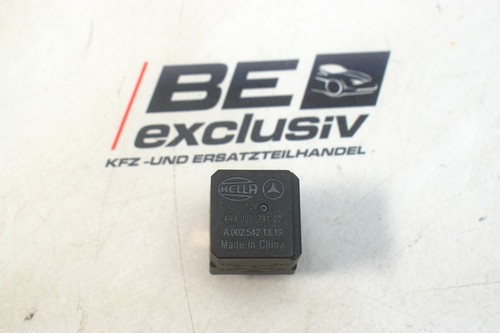 Mercedes E 300 S212 Arbeitskontaktrelais Relais 12V Arbeitsstrom A0025421319