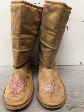 125 NEW- GIRLS TAN LOVE HEART STUDDED/ RHINESTONE EMBELLISHED BOOTS SZ 2