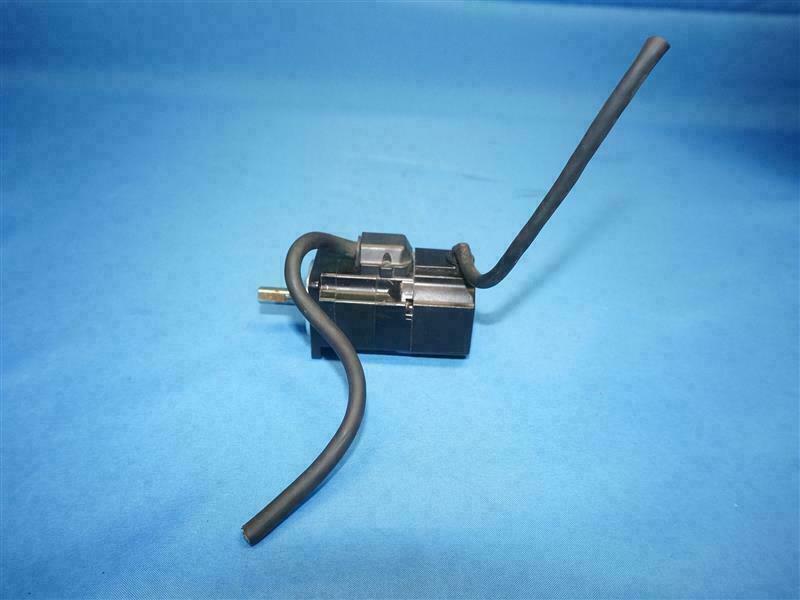 Sanyo Denki P50B03003PXS22 BL Super P5 AC Servo Motor T41689 for