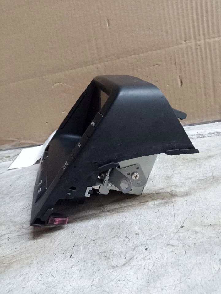 Used Infotainment Display fits: 2007 Toyota Prius display screen w/navigation fr Foto 2 de 4