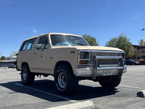 1986 Ford Bronco FULL SIZE