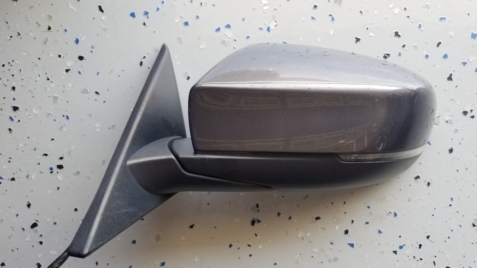 OEM 2014-2017 MASERATI QUATTROPORTE LEFT SIDE DOOR MIRROR W/ BLIND SPOT Gray