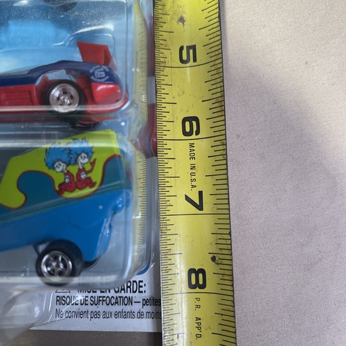 Johnny Lightning Dr. Seuss The Cat in the Hat Movie 3-Pack 1:64 Scale MOC - Picture 10 of 11
