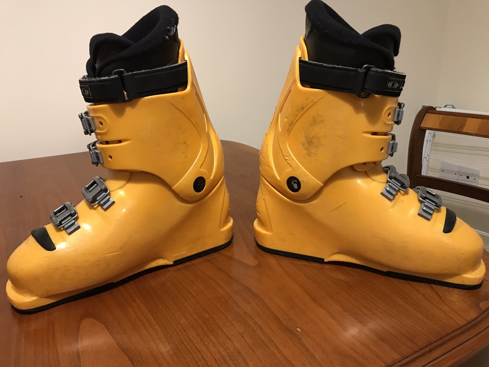 Salomon Sky Boots (286 mm) (220 245dx)