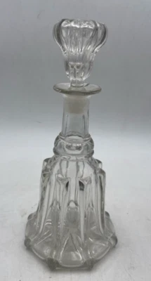 27/3 Kristallglas Dekanter / Karaffe / Design & Stil / Ausgefallene Form Vintage - Bild 1 von 4