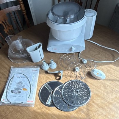 Bosch Universal 6.5 Quart Plus Stand Mixer 800W Kitchen Machine + Large Shredder