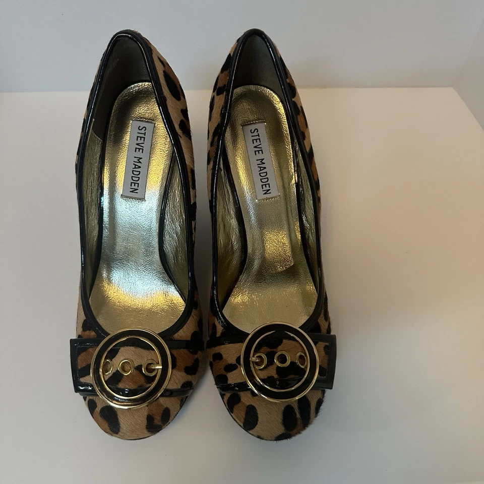 Tacones de cuña Steve Madden para mujer con estampado de leopardo talla 8M usados Foto 2 de 4